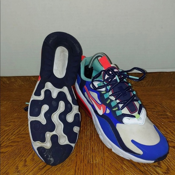 Nike Air Max 270 React SE (GS)Youth size 7 Metallic CU6697 001. - Picture 9 of 11